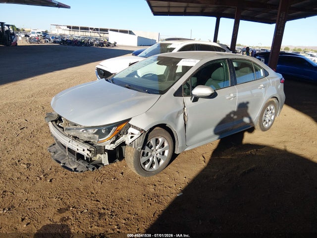 Toyota COROLLA LE 2021 5YFEPMAEXMP247900 Image 2