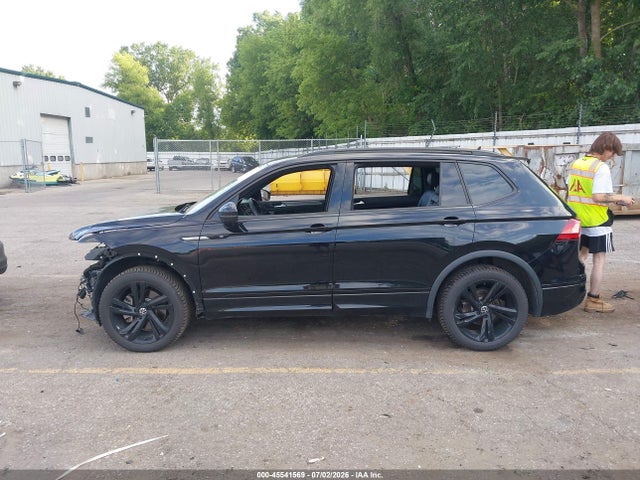 45541569 :رقم المزاد ، 3VV8B7AX9RM010393 vin ، 2024 Volkswagen Tiguan 2.0t Se R-line Black مزاد بيع