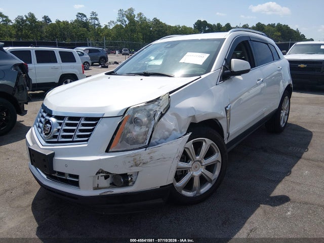 45541581 :رقم المزاد ، 3GYFNFE30FS607383 vin ، 2015 Cadillac Srx Performance Collection مزاد بيع