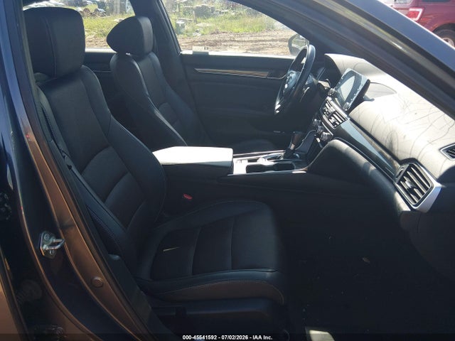 45541592 :رقم المزاد ، 1HGCV1F38LA059335 vin ، 2020 Honda Accord Sport مزاد بيع