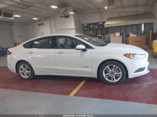 3FA6P0UU3JR278787 Ford Fusion Hybrid S