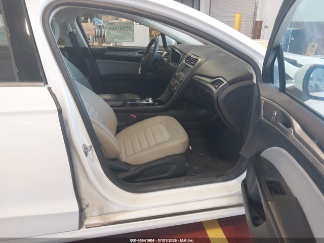 3FA6P0UU3JR278787 Ford Fusion Hybrid S