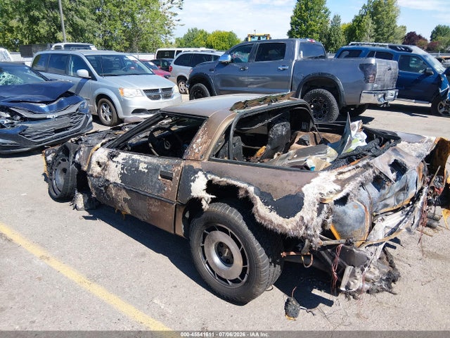 45541611 :رقم المزاد ، 1G1YY0781F5100894 vin ، 1985 Chevrolet Corvette مزاد بيع