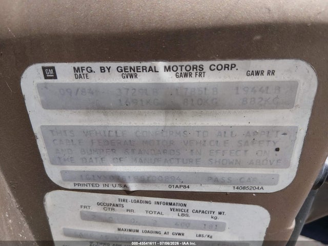 45541611 :رقم المزاد ، 1G1YY0781F5100894 vin ، 1985 Chevrolet Corvette مزاد بيع