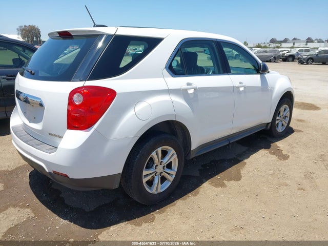 Chevrolet EQUINOX LS 2015 1GNALAEK0FZ112028 Image 4