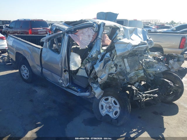 Toyota Tacoma 2015 5TFTX4CN7FX064916 головне зображення