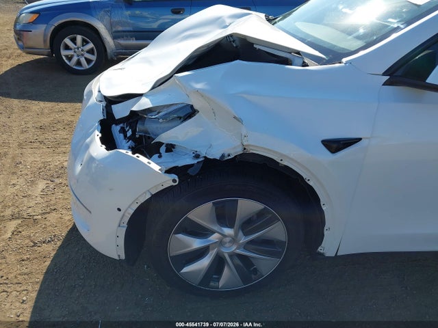 Продаж на аукціоні авто 2023 Tesla Model Y Awd/long Range Dual Motor All-wheel Drive, vin: 7SAYGDEE7PF592733, номер лоту: 45541739