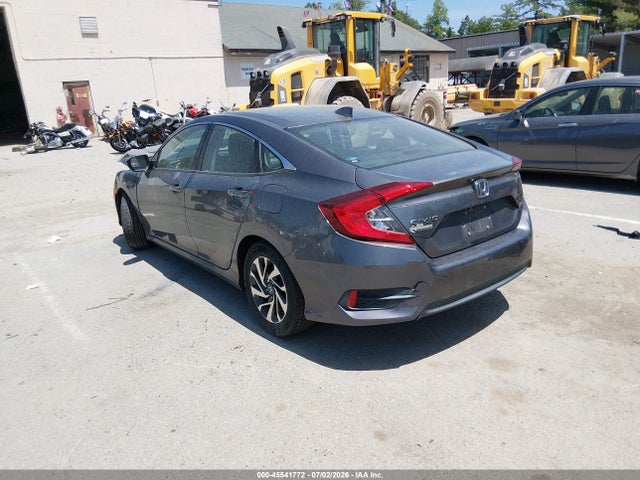 45541772 :رقم المزاد ، 2HGFC2F86JH548349 vin ، 2018 Honda Civic Ex مزاد بيع