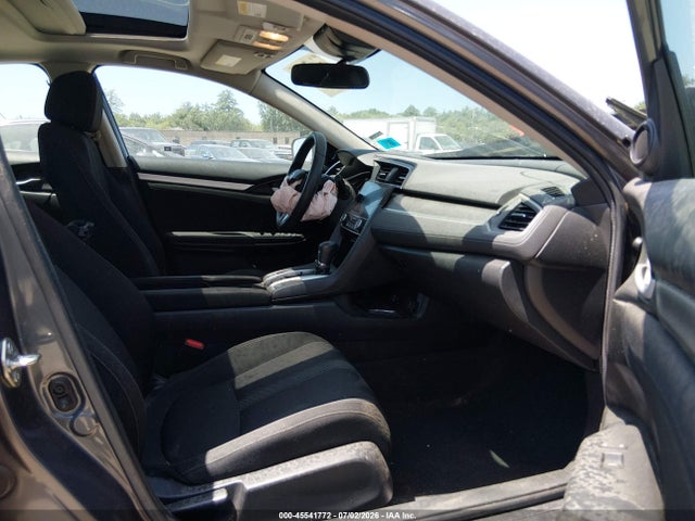 45541772 :رقم المزاد ، 2HGFC2F86JH548349 vin ، 2018 Honda Civic Ex مزاد بيع