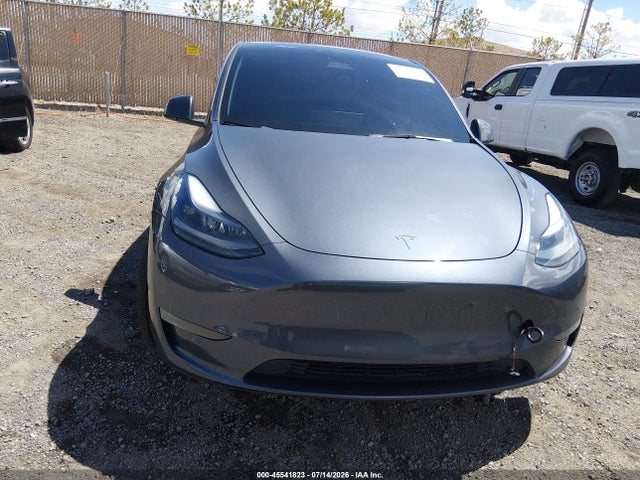 Продажа на аукционе авто 2023 Tesla Model Y Awd/long Range Dual Motor All-wheel Drive, vin: 7SAYGAEE3PF902486, номер лота: 45541823