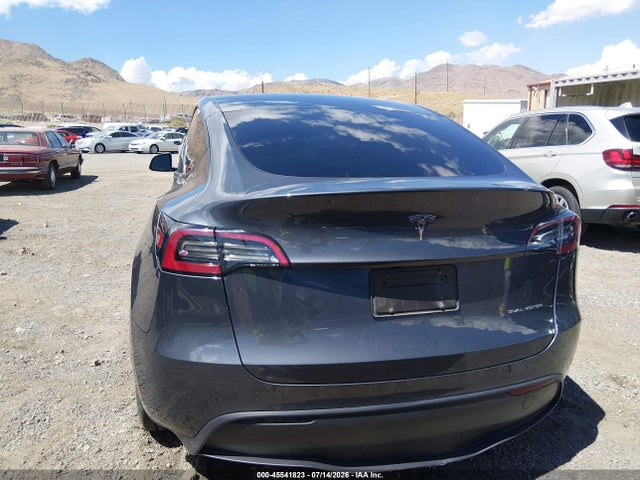 Продажа на аукционе авто 2023 Tesla Model Y Awd/long Range Dual Motor All-wheel Drive, vin: 7SAYGAEE3PF902486, номер лота: 45541823