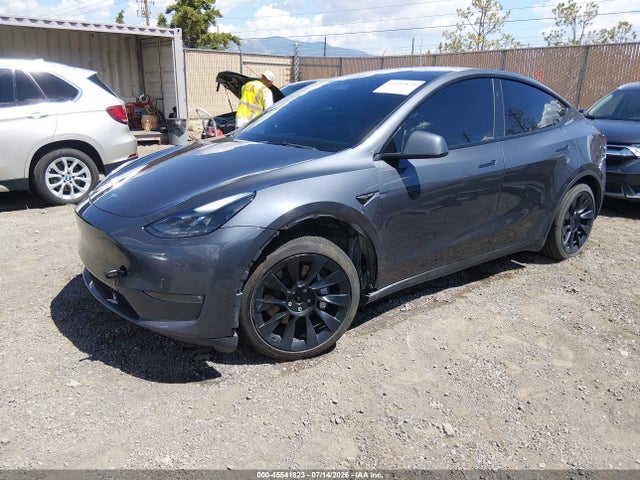 Продажа на аукционе авто 2023 Tesla Model Y Awd/long Range Dual Motor All-wheel Drive, vin: 7SAYGAEE3PF902486, номер лота: 45541823