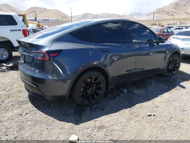 Продажа на аукционе авто 2023 Tesla Model Y Awd/long Range Dual Motor All-wheel Drive, vin: 7SAYGAEE3PF902486, номер лота: 45541823