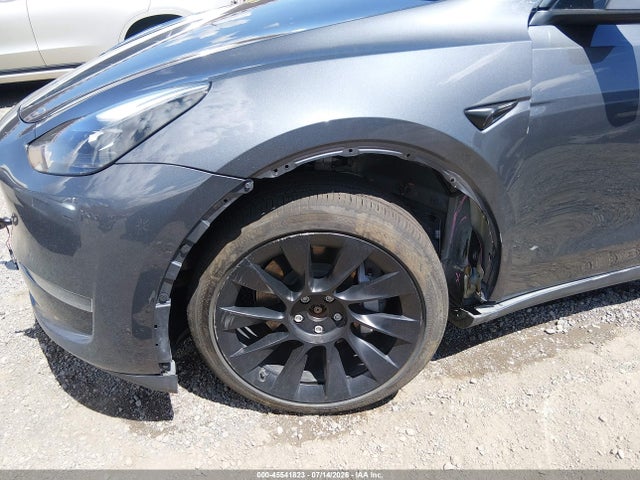 Продажа на аукционе авто 2023 Tesla Model Y Awd/long Range Dual Motor All-wheel Drive, vin: 7SAYGAEE3PF902486, номер лота: 45541823