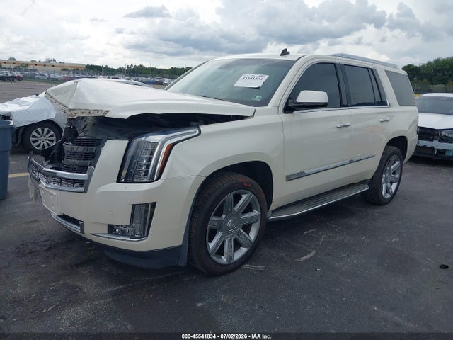 45541834 :رقم المزاد ، 1GYS4BKJ6FR232681 vin ، 2015 Cadillac Escalade Luxury مزاد بيع