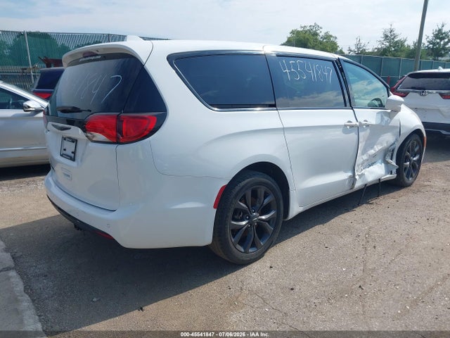Продажа на аукционе авто 2020 Chrysler Pacifica Touring, vin: 2C4RC1FG4LR278757, номер лота: 45541847