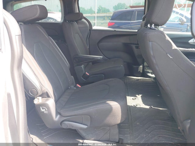 Продажа на аукционе авто 2020 Chrysler Pacifica Touring, vin: 2C4RC1FG4LR278757, номер лота: 45541847