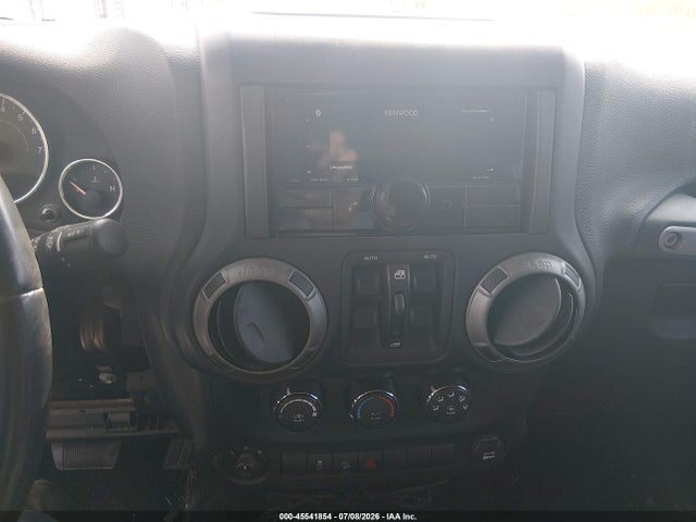 Продажа на аукционе авто 2015 Jeep Wrangler Unlimited Sport, vin: 1C4BJWDG3FL519437, номер лота: 45541854