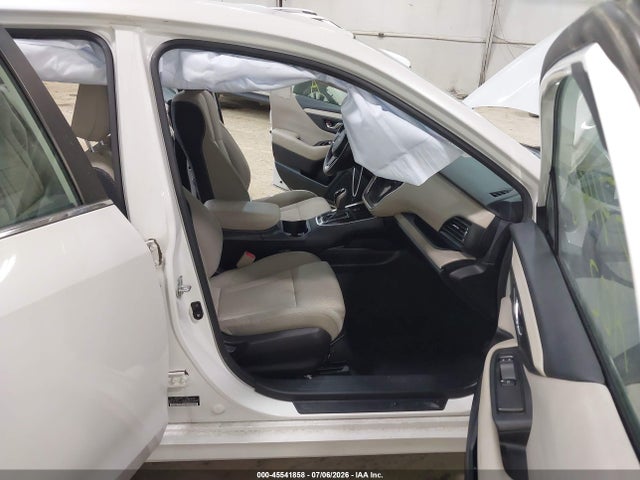 Продажа на аукционе авто 2022 Subaru Legacy Premium, vin: 4S3BWAC67N3016005, номер лота: 45541858