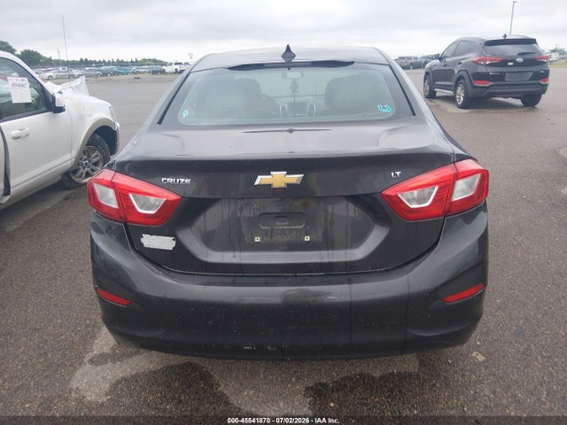 1G1BE5SMXH7232091 Chevrolet Cruze Lt Auto