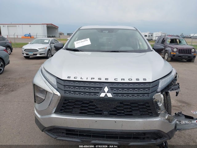 Продаж на аукціоні авто 2022 Mitsubishi Eclipse Cross Le S-awc, vin: JA4ATVAA9NZ055561, номер лоту: 45541898