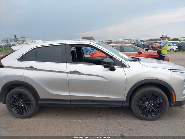 Продаж на аукціоні авто 2022 Mitsubishi Eclipse Cross Le S-awc, vin: JA4ATVAA9NZ055561, номер лоту: 45541898