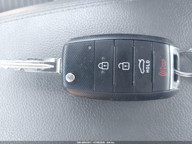 3KPFL4A73HE027913 KIA FORTE LX