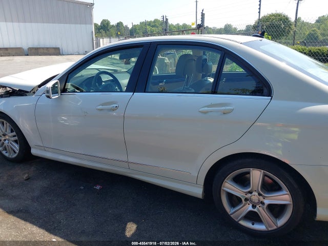 Aukcja sprzedaży 2010 Mercedes-benz C 300 Luxury 4matic/sport 4matic, vin: WDDGF8BB3AR105824, numer aukcji: 45541918