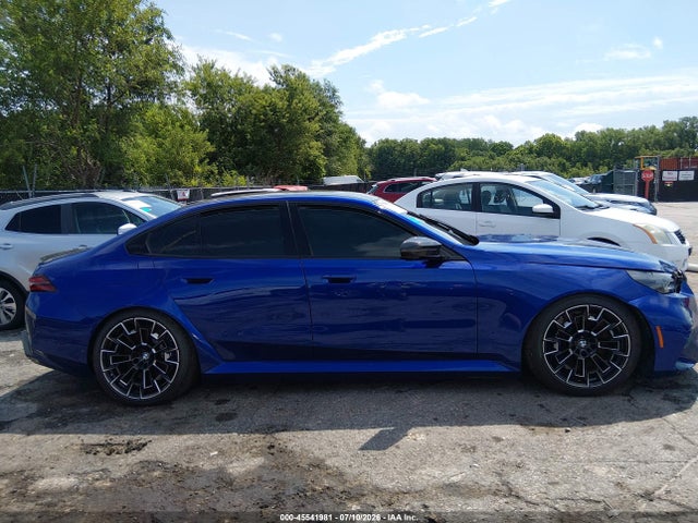 WBS83FK06SCT09928 BMW M5