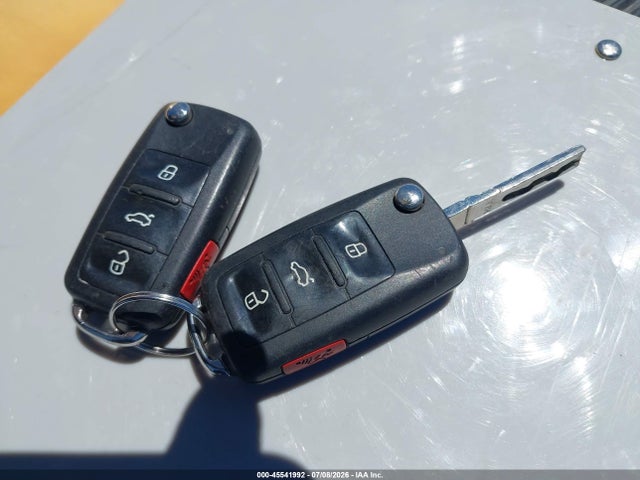 3VW2B7AJ3HM279338 Volkswagen Jetta 1.4t S