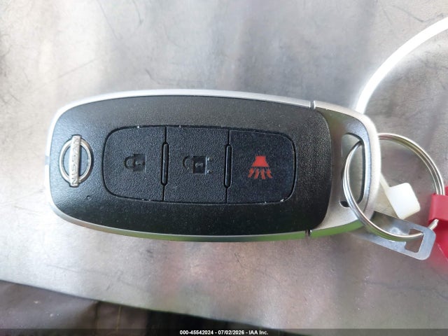 3N8AP6CB1SL344768 Nissan Kicks Sv Intelligent Awd