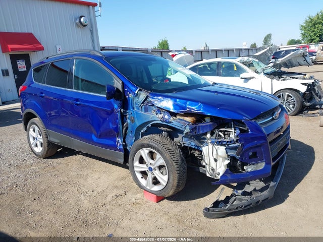 1FMCU9GX3FUB63683 Ford ESCAPE SE