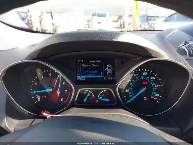 1FMCU9GX3FUB63683 Ford ESCAPE SE