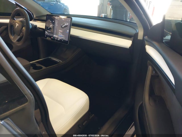 45542038 :رقم المزاد ، 7SAYGDEF1PF646519 vin ، 2023 Tesla Model Y Performance Dual Motor All-wheel Drive مزاد بيع