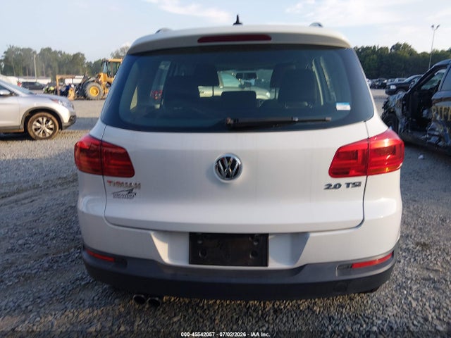 Продажа на аукционе авто 2015 Volkswagen Tiguan S, vin: WVGAV7AX8FW555676, номер лота: 45542057