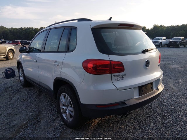 Продаж на аукціоні авто 2015 Volkswagen Tiguan S, vin: WVGAV7AX8FW555676, номер лоту: 45542057