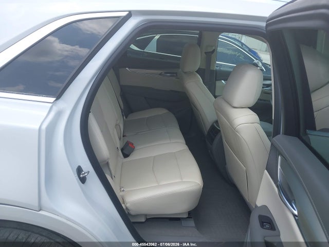 45542062 :رقم المزاد ، 1GYKNDR47PZ181931 vin ، 2023 Cadillac Xt5 Awd Premium Luxury مزاد بيع