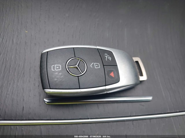 Aukcja sprzedaży 2021 Mercedes-benz C 300 4matic, vin: W1KWF8EB3MR626005, numer aukcji: 45542068