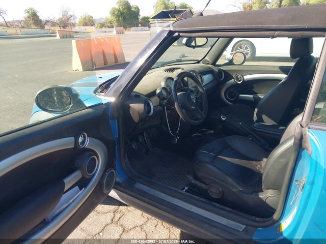 Aukcja sprzedaży 2014 Mini Convertible Cooper S, vin: WMWZP3C58ET298327, numer aukcji: 45542092