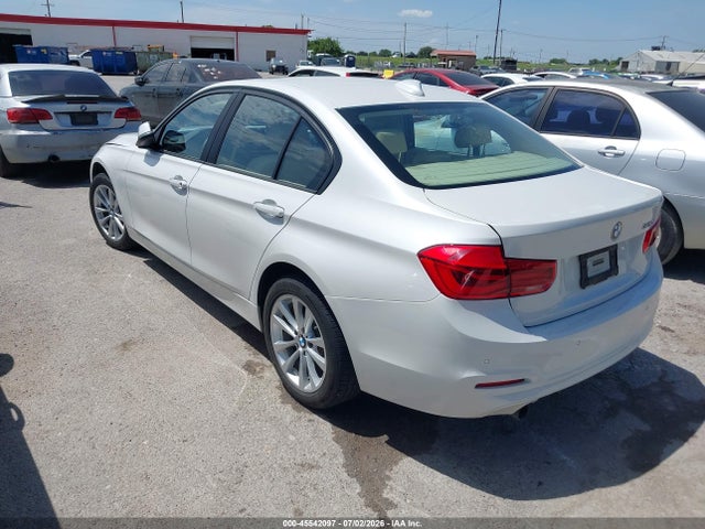 Aukcja sprzedaży 2016 Bmw 320i, vin: WBA8E1G5XGNT34509, numer aukcji: 45542097