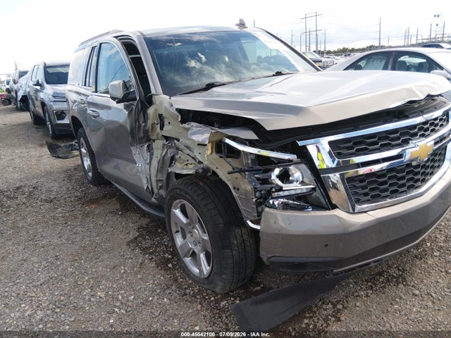 2018 Chevrolet Tahoe Lt მანქანა იყიდება აუქციონზე, vin: 1GNSCBKC1JR385706, აუქციონის ნომერი: 45542100