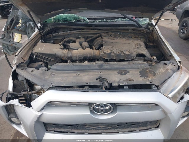 Toyota 4RUNNER SR5 2020 JTEZU5JR6L5222017 Image 10