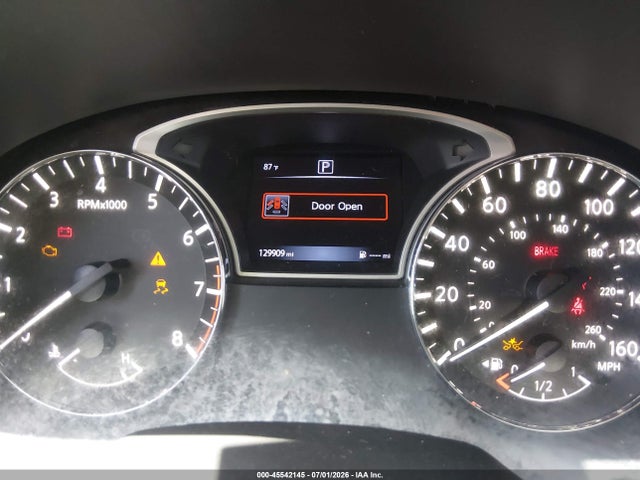 45542145 :رقم المزاد ، 5N1DR2MN7JC610661 vin ، 2018 Nissan Pathfinder S مزاد بيع