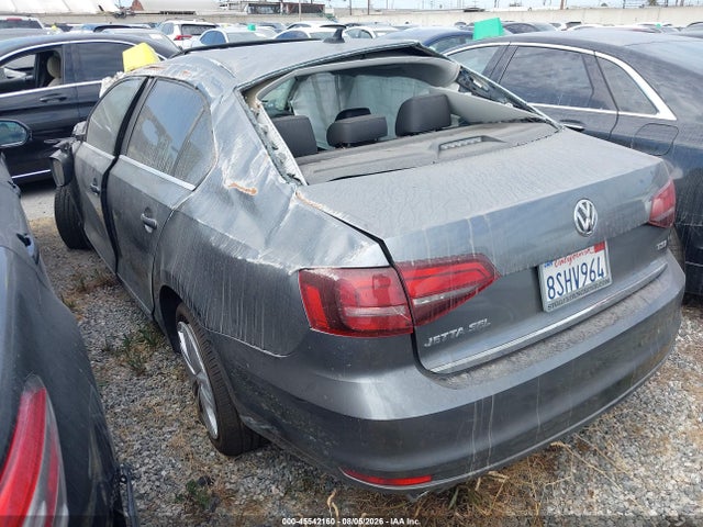 3VWL17AJ5HM212411 Volkswagen Jetta 1.8t Sel