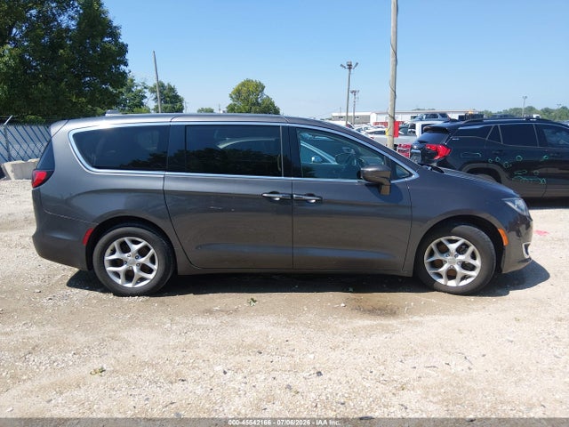 Aukcja sprzedaży 2018 Chrysler Pacifica Touring Plus, vin: 2C4RC1FG6JR315871, numer aukcji: 45542166
