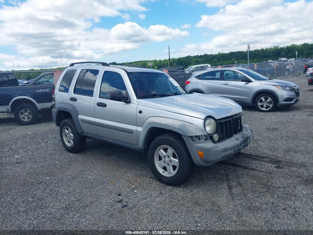45542181 :رقم المزاد ، 1J4GL48K95W518058 vin ، 2005 Jeep Liberty Sport مزاد بيع