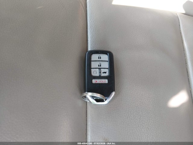 45542196 :رقم المزاد ، 5FNYF6H94GB078641 vin ، 2016 Honda Pilot Touring مزاد بيع