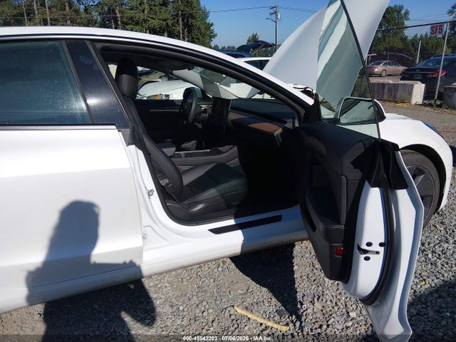 Tesla Model 3 Standard Range Plus Rear-wheel Drive 2021 5YJ3E1EA8MF991610 Image 5