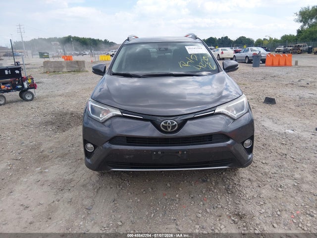 Toyota Rav4 Xle 2017 JTMRFREV2HJ147635 Image 12