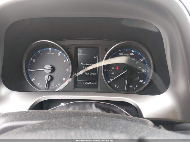 Toyota Rav4 Xle 2017 JTMRFREV2HJ147635 Image 7